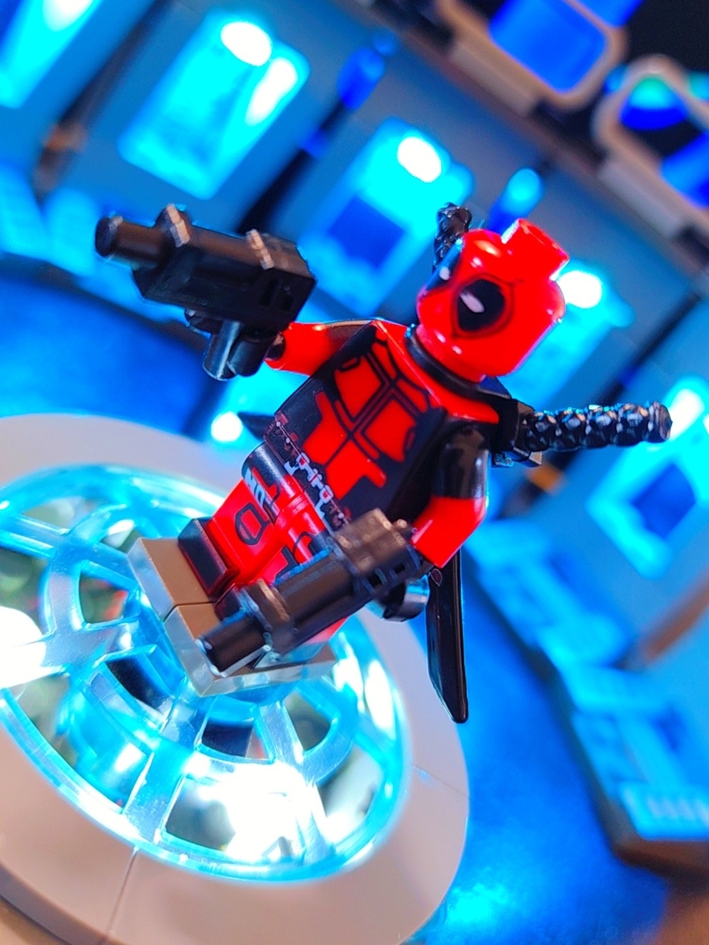 Deadpool Minifigure Lego Compatible - Picture 3 of 7